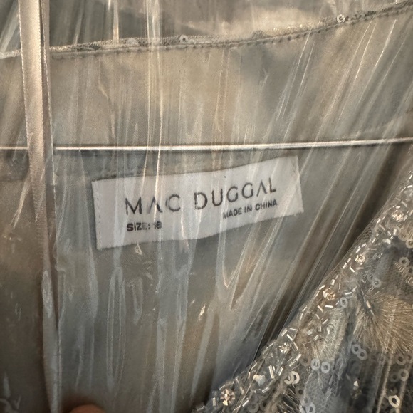 Mac Duggal
A-Line Gown - Picture 5 of 6